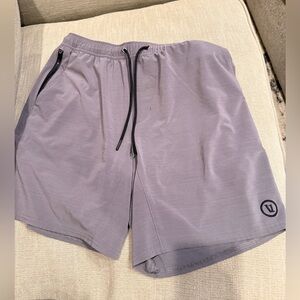 Vuori Mens’s M - Medium Elevate Kore Short Lined 7" - Zinc